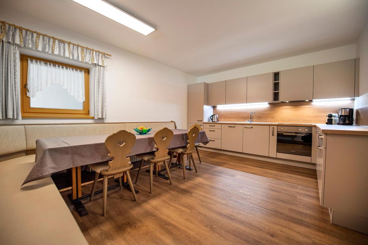 Apartments La Rives Santa Cristina Val Gardena المظهر الخارجي الصورة