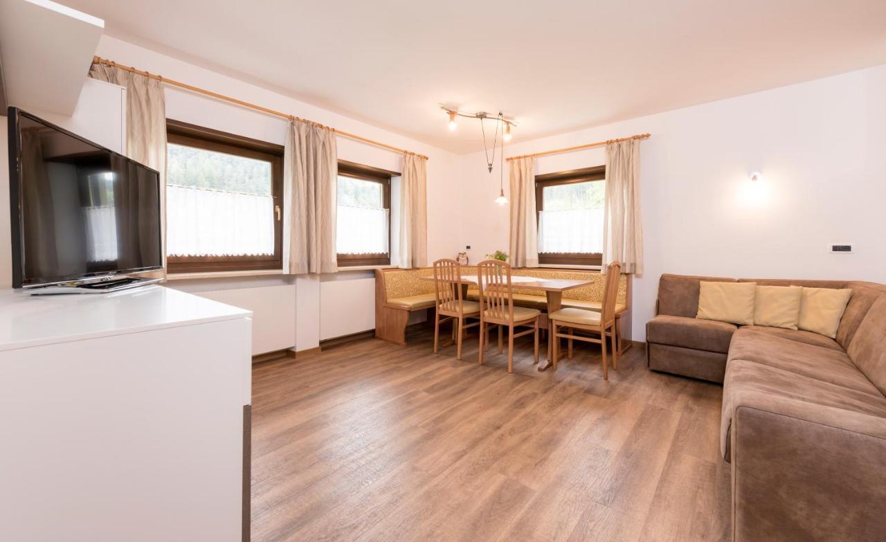 Apartments La Rives Santa Cristina Val Gardena المظهر الخارجي الصورة