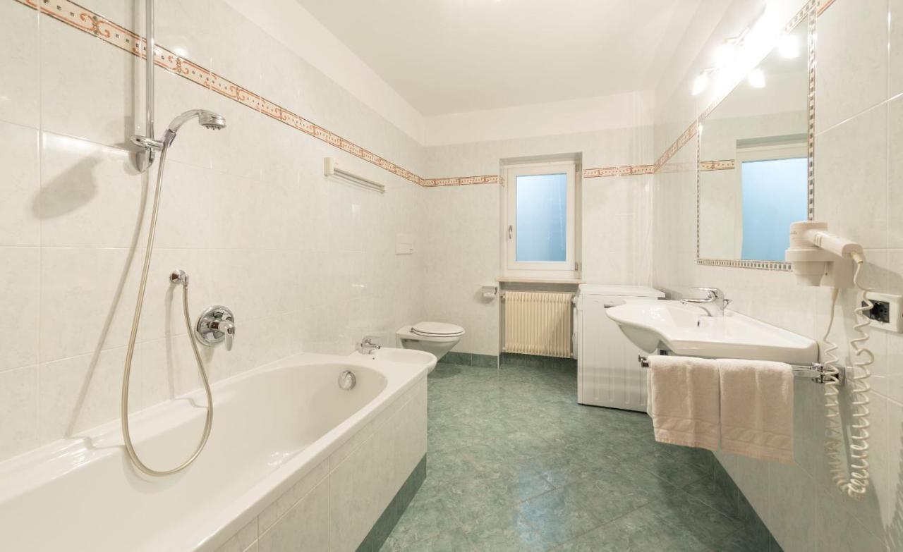 Apartments La Rives Santa Cristina Val Gardena المظهر الخارجي الصورة